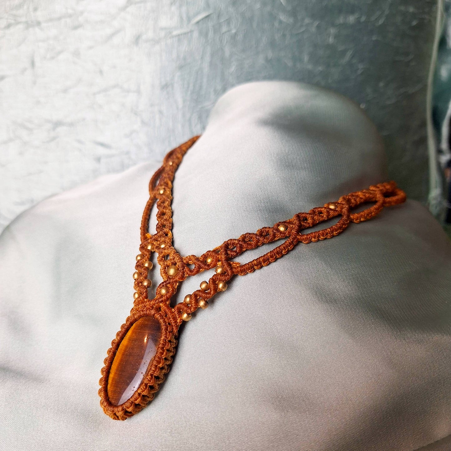 Makramee Kette mit Tigerauge/ Boho Hippie Schmuck