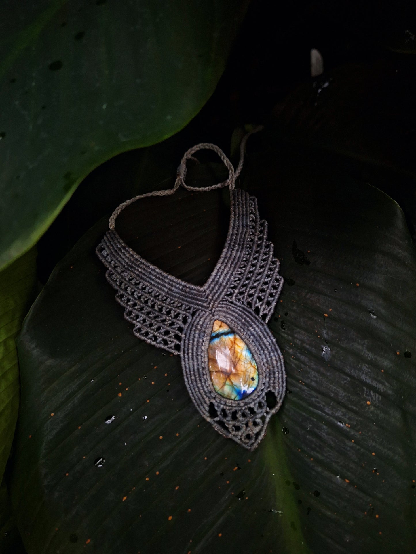 Makramee Kette mit Labradorit