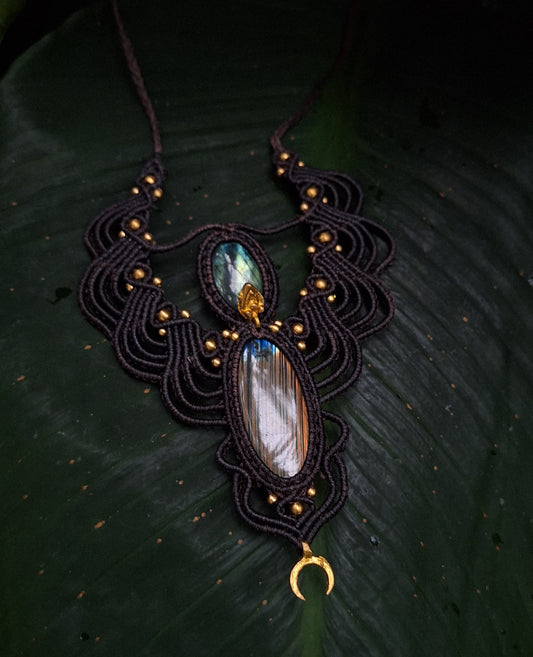 Makramee Kette mit Labradorit