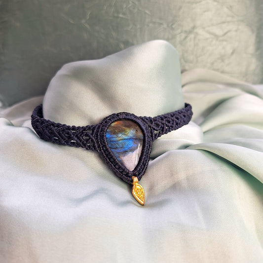 Makramee Kette mit Labradorit/ Boho Hippie Schmuck
