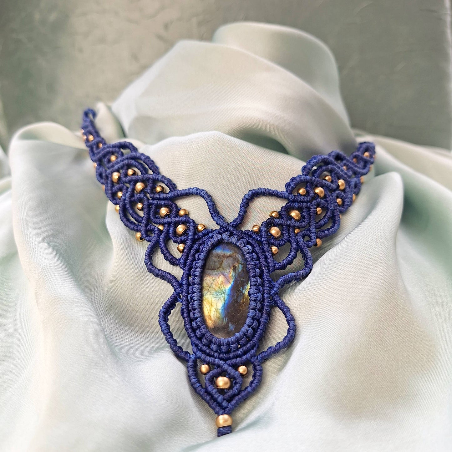 Makramee Kette mit Labradorit/ Boho Hippie Schmuck