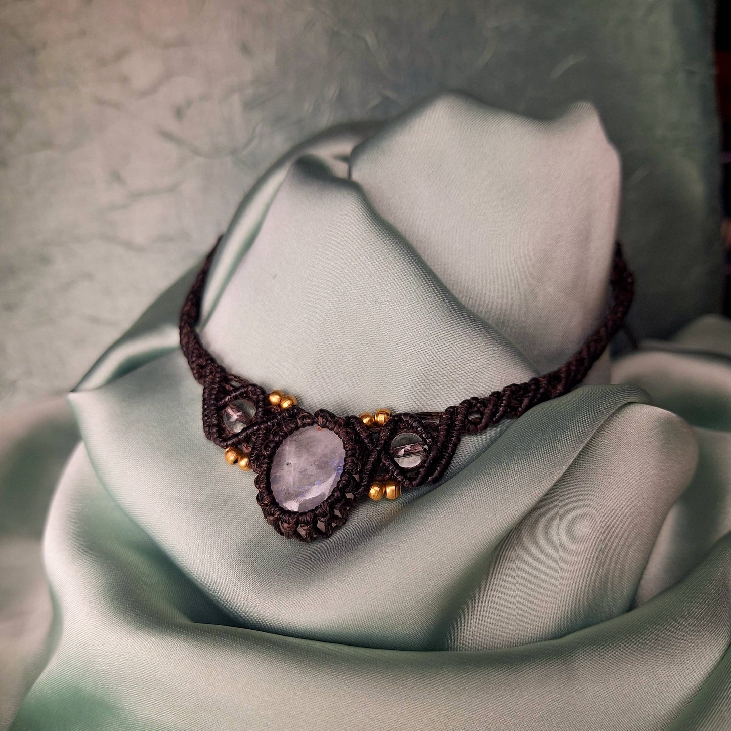 Makramee Kette mit Mondstein/ Boho Hippie Schmuck