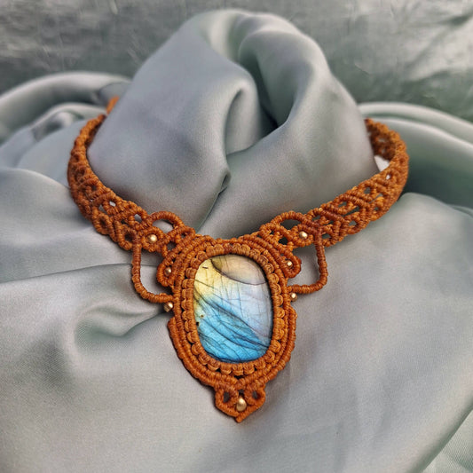 Makramee Kette mit Labradorit/ Boho Hippie Schmuck