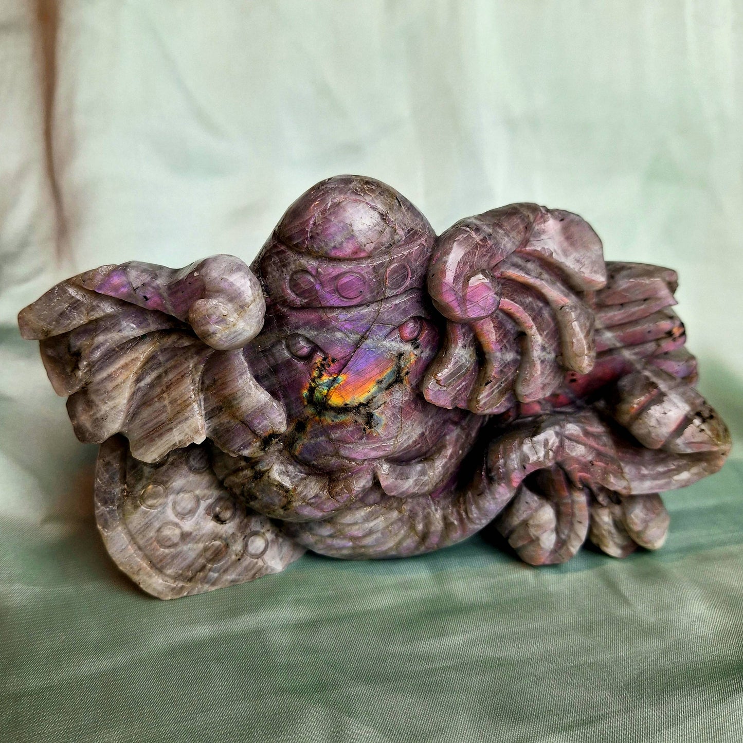 Ganesha aus lila Labradorit