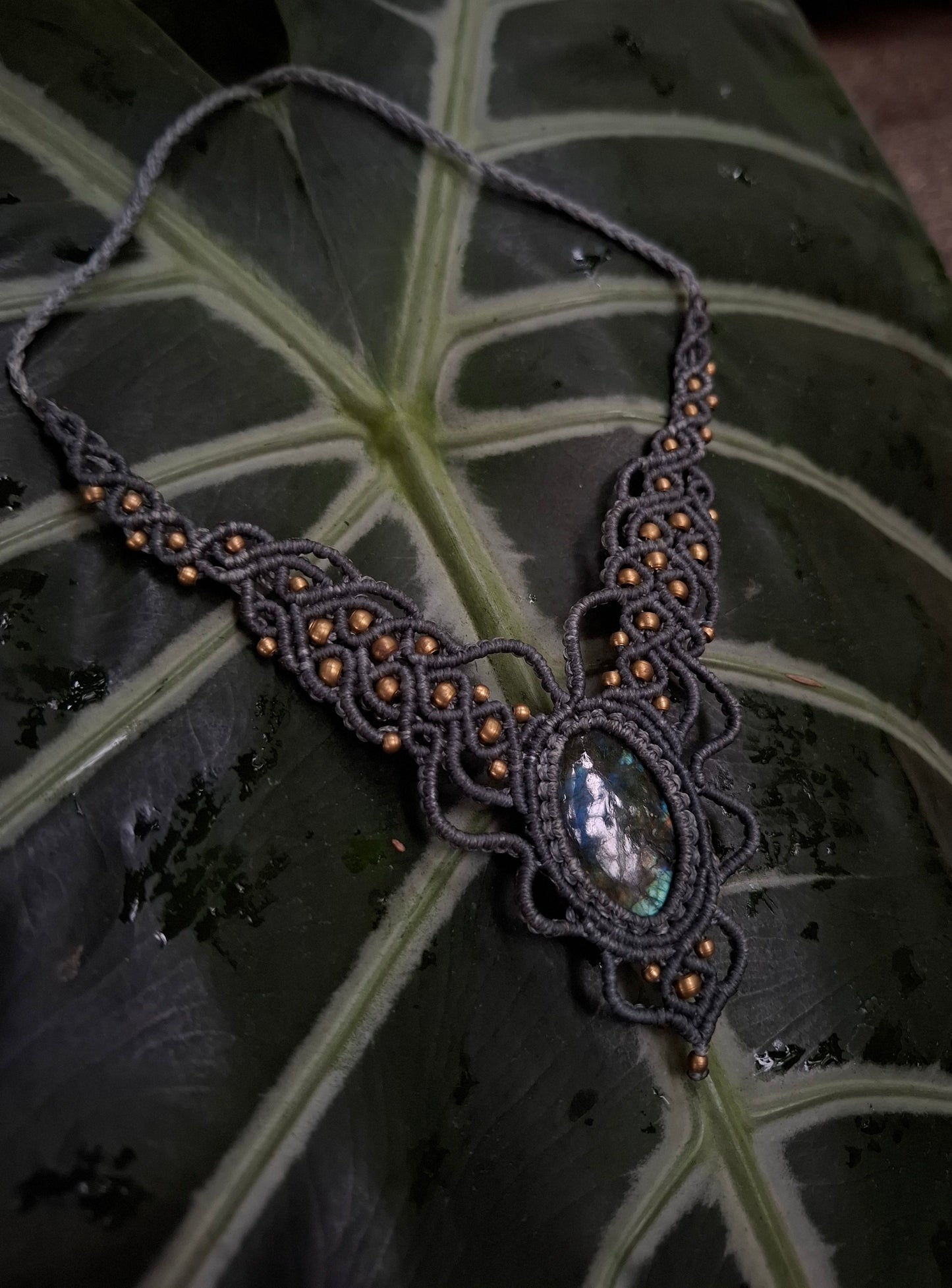 Makramee Kette mit Labradorit